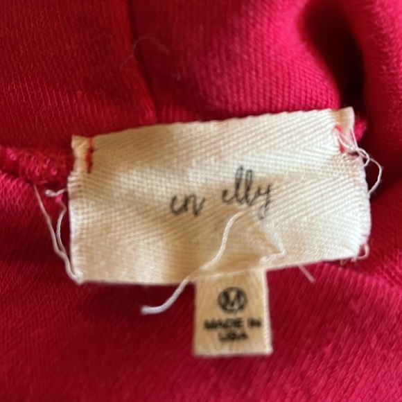ANTHROPOLOGIE/EN ELLY: Thomas Turtleneck Sweatshirt, Raspberry/Pink; Size M - Picture 4 of 4